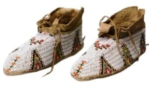 Beaded moccasin MOC 681 Native American Beaded Moccasins for Powwow
